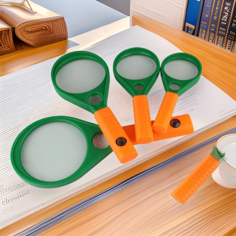 Ručná lupa s dvojitým osvetlením a HD zväčšením pre čítanie, vhodná pre starších a študentov — BITE