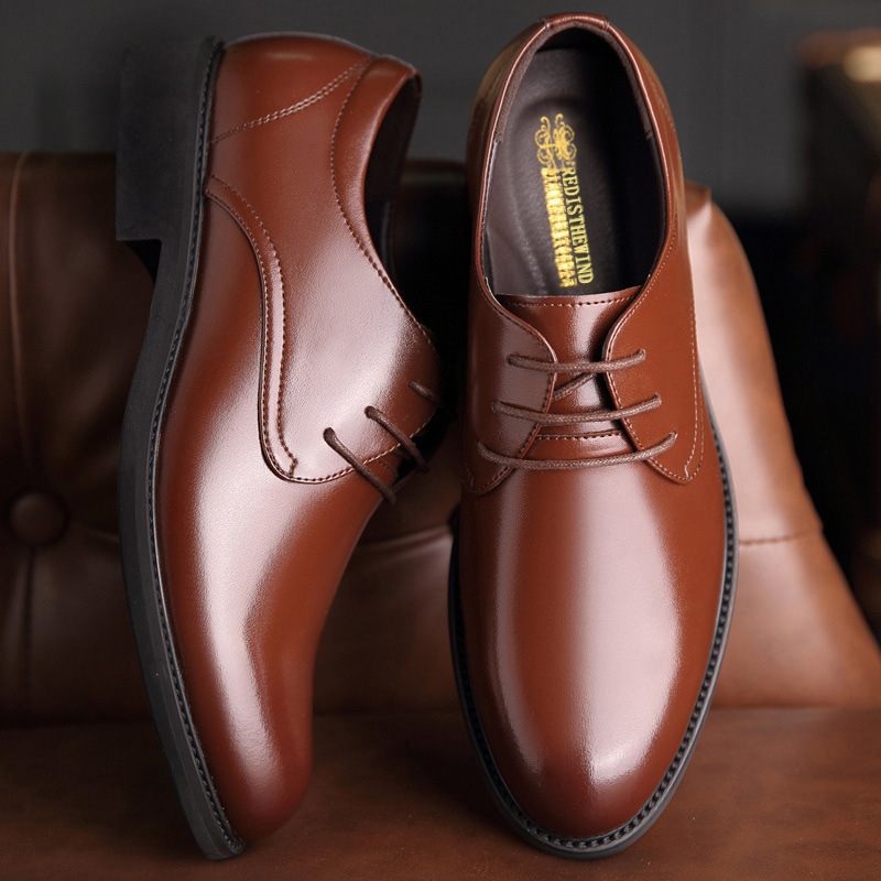 Vīriešu ādas kurpes — augšējā daļa no īstas ādas, odere no ādas, zole no gumijas, auklas, papēža augstums 1–3 cm, biznesa stils, birojs