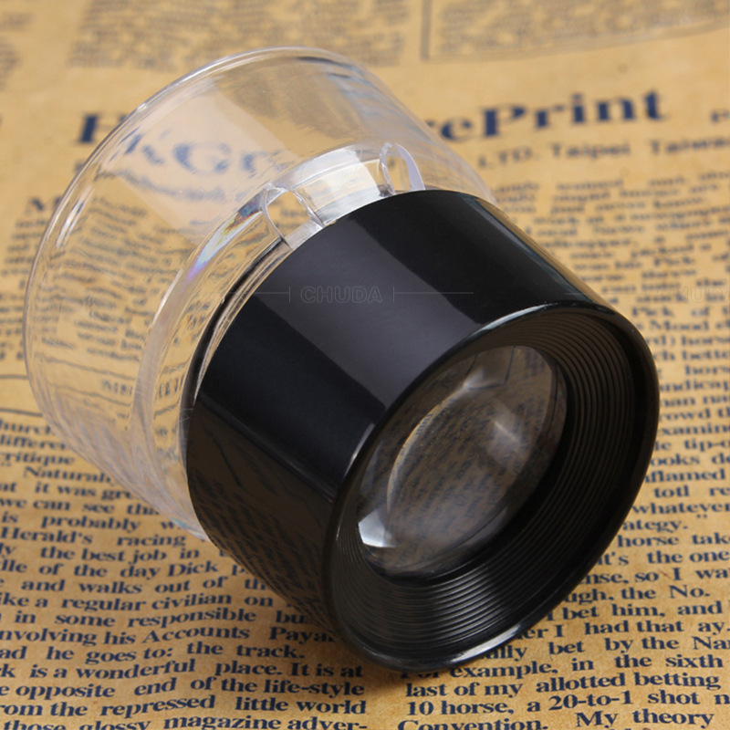 Chuda 10× cilindrická akrylová optická HD stolná lupa, model 17136