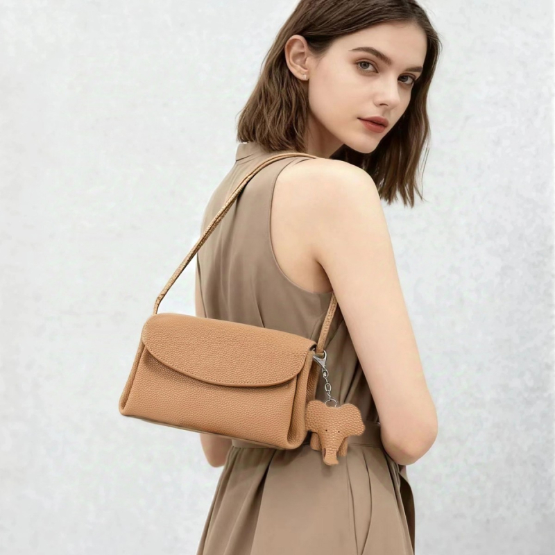 Damska torba od prave kože, crossbody s džepom za telefon i džepom na zip, horizontalni kvadratni oblik, jedna naramenica