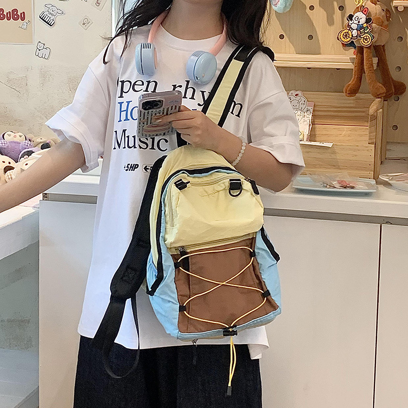 Rucsac de drumeție ultra-ușor, 20–35 L, nailon, rezistent la apă, încăpător pentru laptop de 12 inch, spate ergonomic