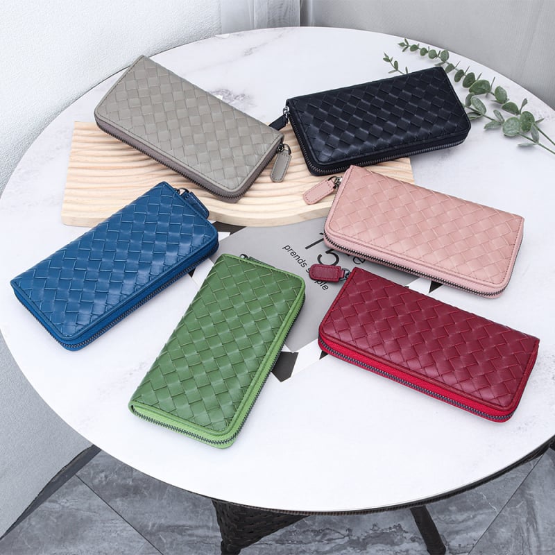 Dugački ženski novčanik od prave kože, ručno pleteni, sa zatvaračem, model YT-695, velika kapaciteta, podstava od mikrovlakana