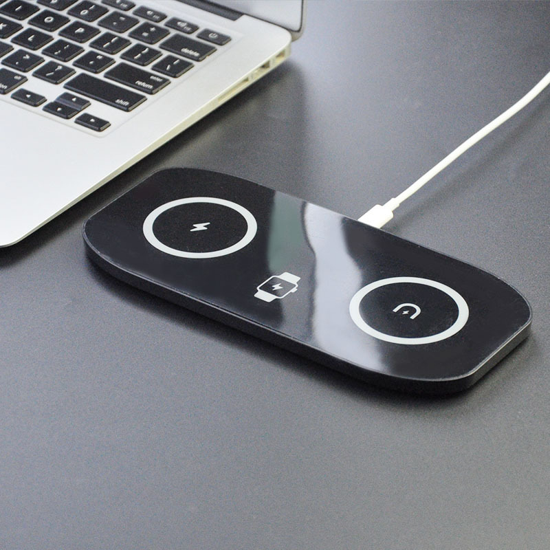 Trojnásobný magnetický bezdrôtový nabíjač s MagSafe – Rýchle nabíjanie pre iPhone, Apple Watch a AirPods – Výstup 15W, Celkový výkon 32,5W, stojanový nabíjač QC3.0