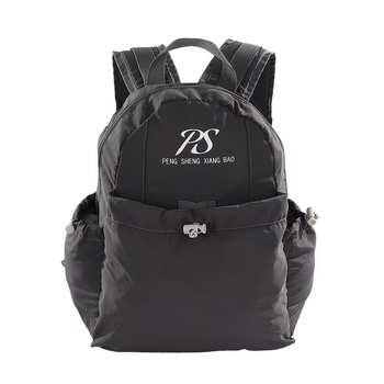 Könnyű vízálló hátizsák, nylon anyagból, kapacitás 36–55 L, laptop-kompatibilis, görbe vállpántok