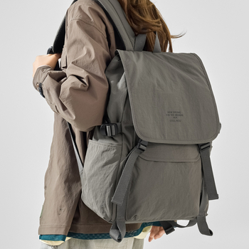 Uniszex Oxford anyagú hátizsák, 20–35L, kompatibil 13 hüvelykes laptophoz, kopásálló, görbült vállpántok, nylon részletekkel