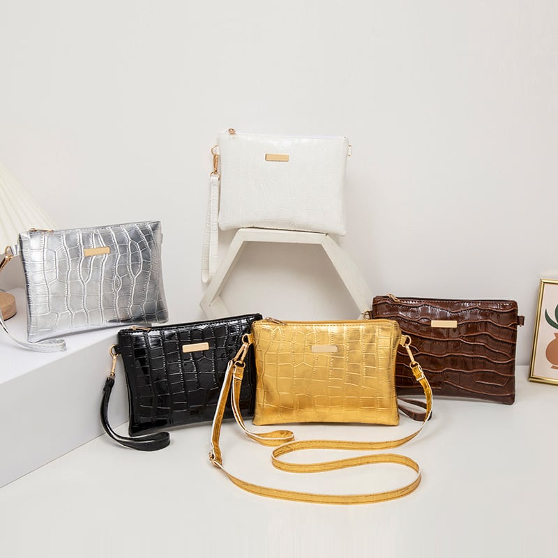 Geantă de umăr din PU, pătrată, cu fermoar, căptușeală poliester, design tridimensional, iarna 2024