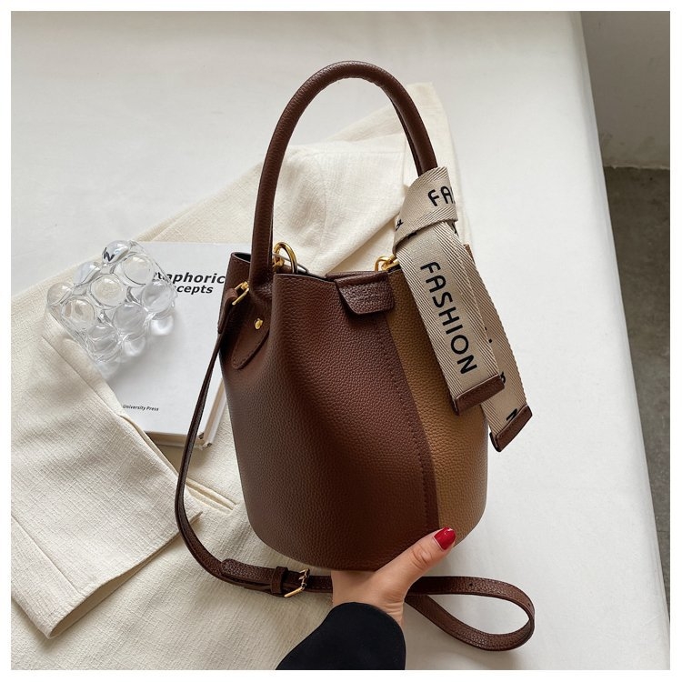 PU bucket taška s magnetickým zatváraním, vnútorná kapsa na telefón, podšívka z syntetickej kože