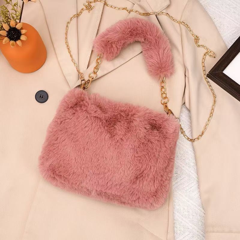 Plüss crossbody táska, vízszintes négyzet alakú, cipzár, telefon- és dokumentum zsebek, városi stílus