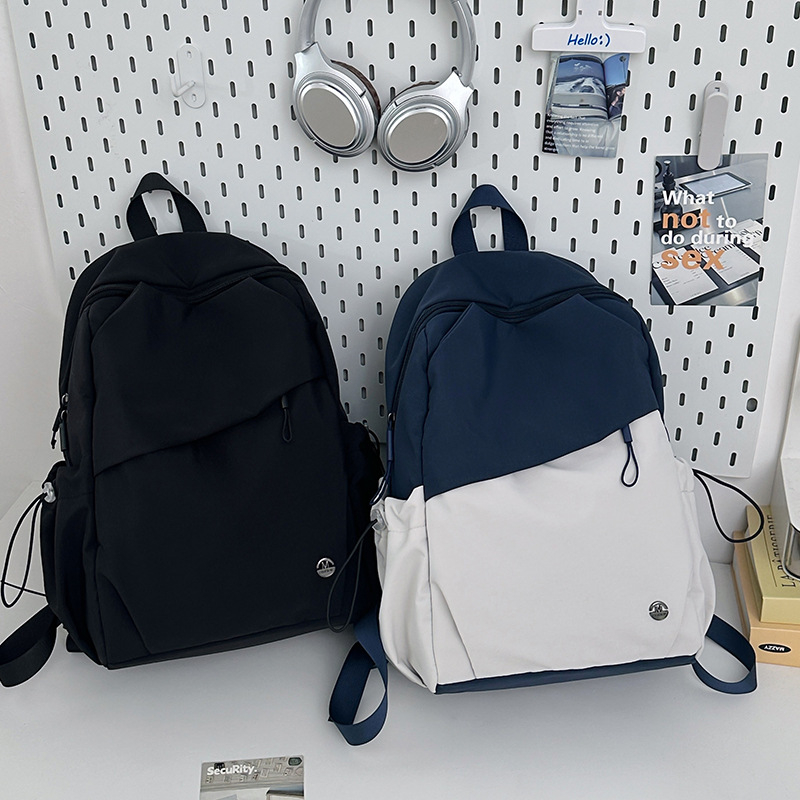Uniszex nejlon hátizsák, 20–35L kapacitás, 13 hüvelykes laptop rekesz, lélegző, ívelt vállpántok