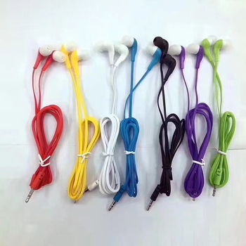 In-ear слушалки, кабелни, 3,5 мм жак, честотен диапазон 20 Hz–20 kHz, 32 Ω