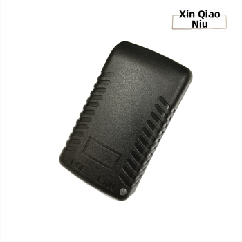 PoE sieťový napájací adaptér podľa britskej normy — výstupy 12V/15V/24V/48V, 1A a 0.5A, pre dohľadové kamery a sieťové zariadenia