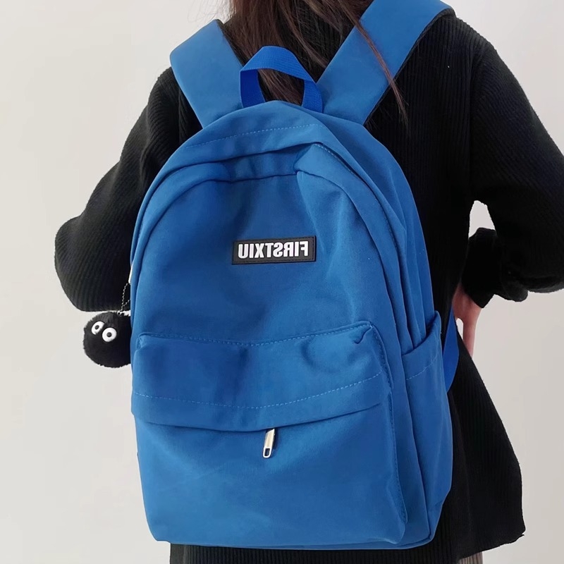 Unisex nylonový školský batoh — priedušný, ultraľahký, proti krádeži; popruhy s nafukovacím vankúšom; jednofarebný vzor, polyesterová podšívka