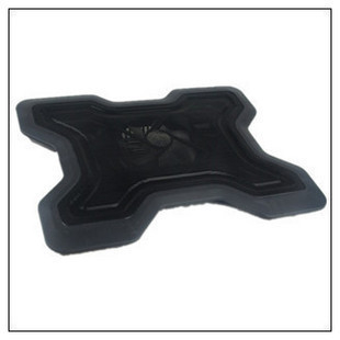 Ноутбук радиатор охлаждаща база с 1 вентилатор, въздушно охлаждане, дължина на кабела 40 см или повече, пластмасов корпус