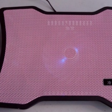 Hlađenje za notebook M5/S1 – zračno hlađenje, 1 ventilator, plastično kućište, težina 0.65 kg