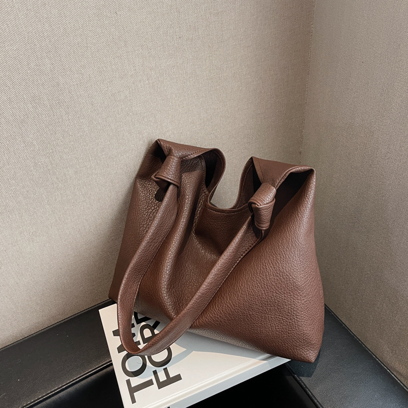 Geantă tote pentru femei, stil street fashion, piele PU, formă verticală pătrată, închidere cu capse magnetice, buzunare pentru telefon și ID