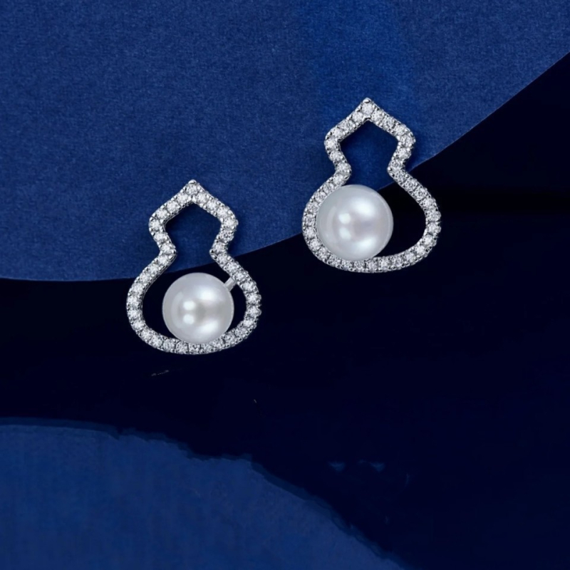 Naušnice s biserom u obliku tikve, srebro 925, dijamantna obrada, vilinski stil, zima 2025