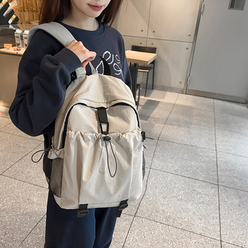 Unisex nylon ruksak s zipom, unutarnja podstava od poliester, unutarnja pretinica za mobitel (Proljeće 2025)