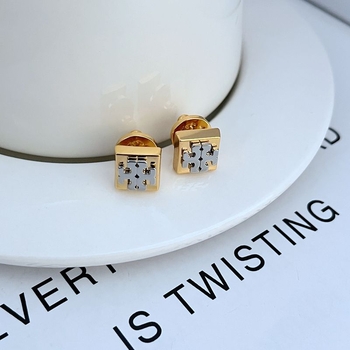 Metalne naušnice za uho – geometrijski kvadrat s ugrađenim engleskim slovima za žene (elektropliranje)