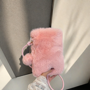 Plüss telefontáska, városi minimalist stílus, crossbody egyetlen vállpánttal, függőleges négyzetes forma, mágneses zár, belső telefontartó zseb