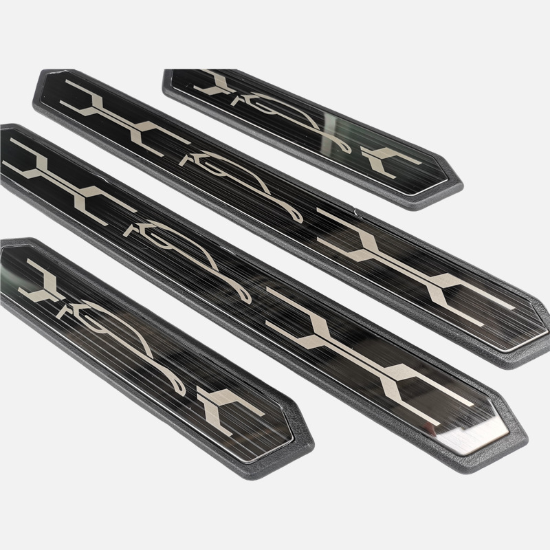 Plastični prag vrata Toyota Yaris Cross 23-24 - Lb/libaos