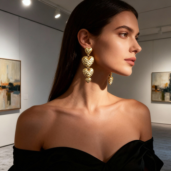 Cercei: inimă din aliaj, placare electrolitică, știfturi din oțel inoxidabil, stil jazz