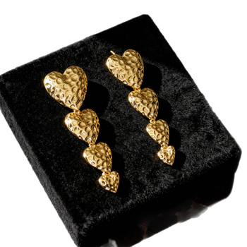 Cercei: inimă din aliaj, placare electrolitică, știfturi din oțel inoxidabil, stil jazz