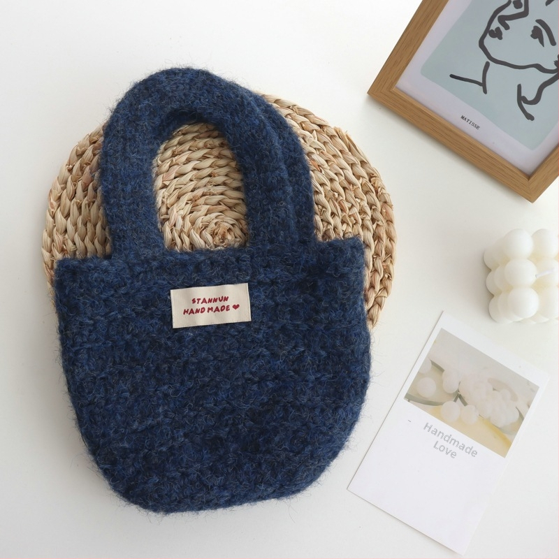 Taška cez rameno v mestskom minimalistickom štýle, polyesterové vlákno, vertikálny štvorcový tvar, otvorený dizajn