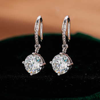 Srebrne naušnice - 925 srebra, Dijamantna obrada, Jednostavan stil (Materijal: Srebro; Čistoća: 925; Obrada: Dijamanti; Stil: Jednostavan)