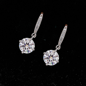 Srebrne naušnice - 925 srebra, Dijamantna obrada, Jednostavan stil (Materijal: Srebro; Čistoća: 925; Obrada: Dijamanti; Stil: Jednostavan)