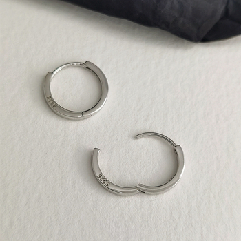 Ασημένια σκουλαρίκια S925, γεωμετρικοί κρίκοι για άνδρες και γυναίκες, γυαλιστερή επιφάνεια, ηλεκτροεπικάλυψη, βάρος 1.52 g