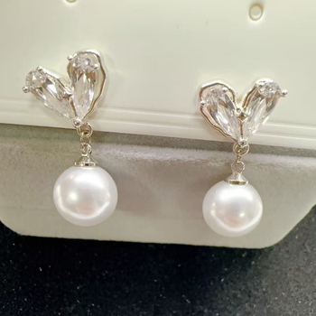 Sakausējuma auskari, sirds formas diski ar komāru atbaidīšanas funkciju, ar pērļu krellēm, sievietēm