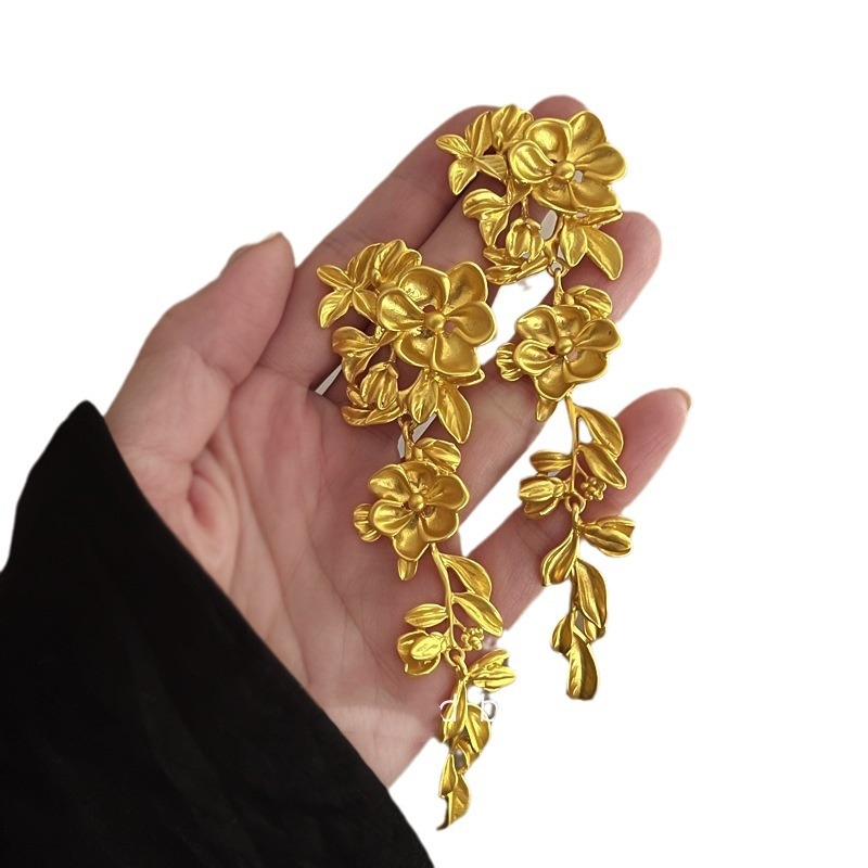 Cercei cu motiv floral, aliaj de zinc, pentru femei, stil medieval, electroplacare