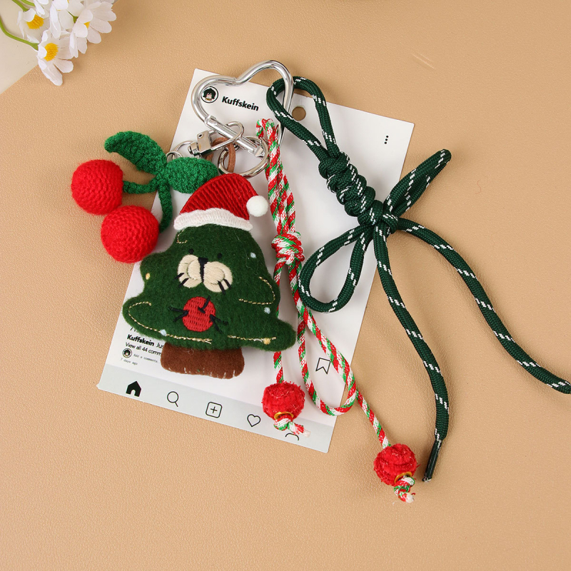 Gingerbread Man Pandantiv pentru geantă din pluș (Material: pluș, Handmade, Stil Ins, Model Brad de Crăciun, Iarnă 2025)