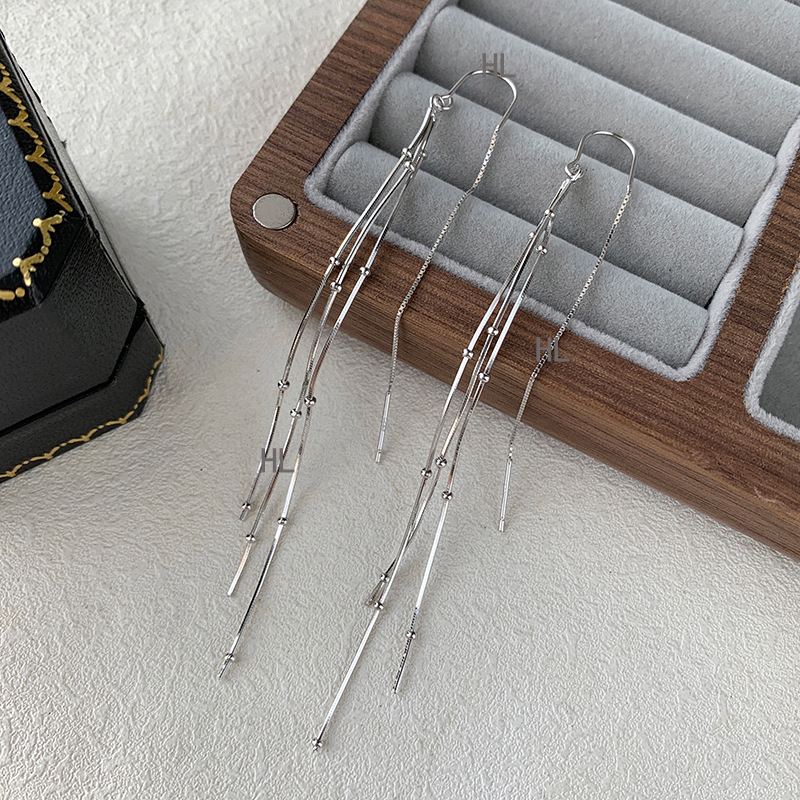 Auskari – 925 sidrabs, garas kuloniņas, ģeometrisks dizains, viegls luksus stils