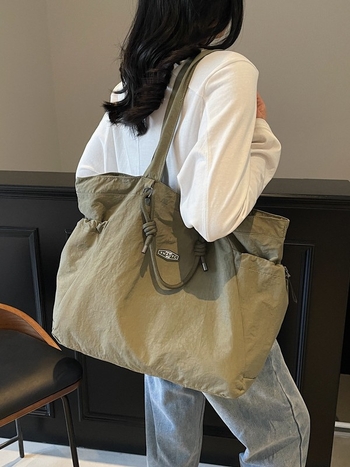 Geantă Tote pentru femei, stil street fashion, material PU, formă orizontal pătrată, fermoar, buzunar interior laminat cu fermoar