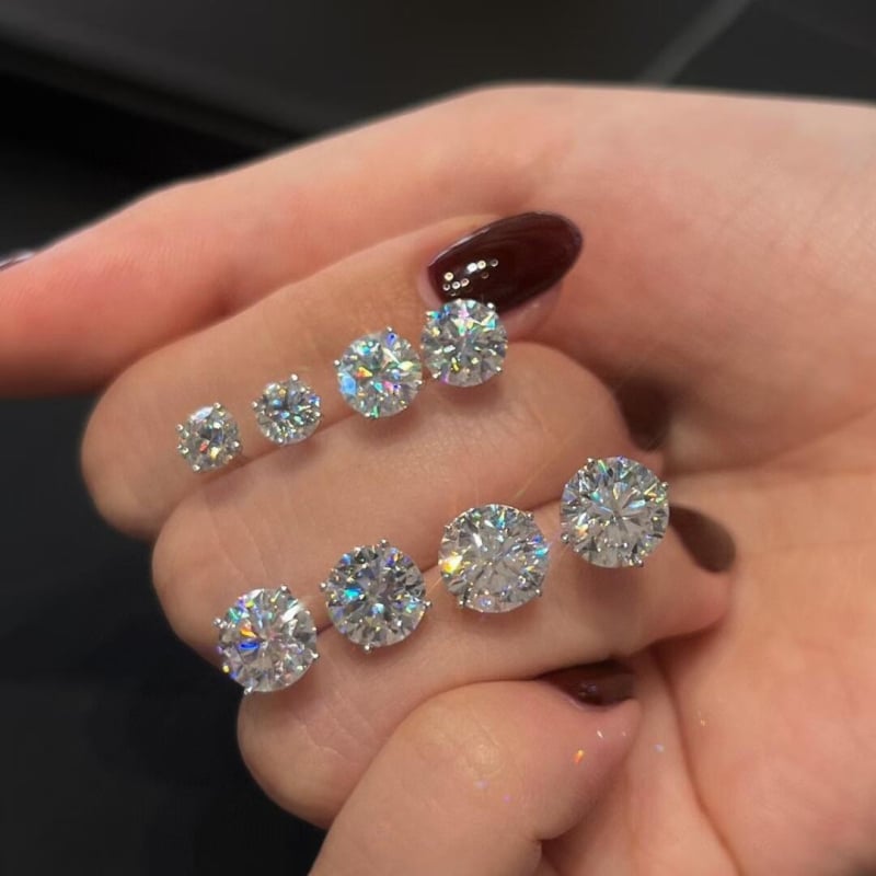 Cercei — Argintiu, cu zirconiu, formă geometrică, stil lux ușor, unisex