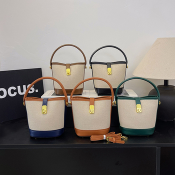 Taška typu vedro z PU, mestský štýl, uzáver so zámkom, laminovaná vnútorná kapsa so zipsom