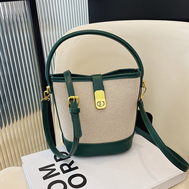 Taška typu vedro z PU, mestský štýl, uzáver so zámkom, laminovaná vnútorná kapsa so zipsom