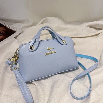 PU dámska crossbody taška – vertikálne štvorcový tvar, zapínanie na zips, polyesterová podšívka, vnútorná kapsa so zipsom