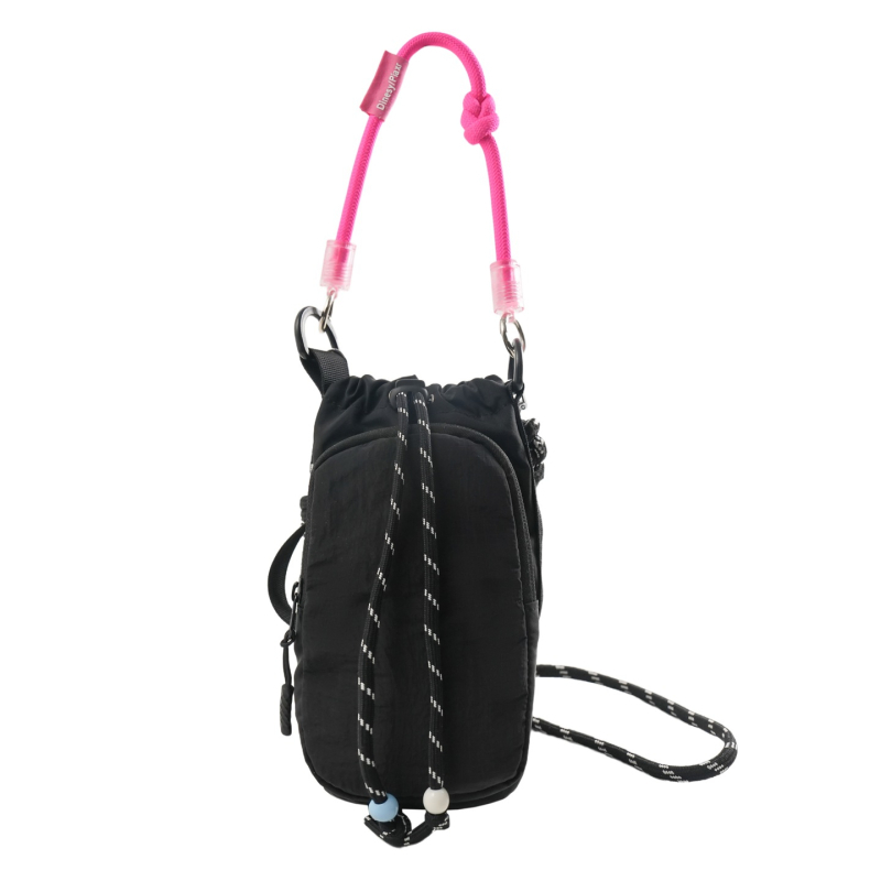 Najlon torba za bocu vode, cilindričnog oblika, crossbody dizajn, zatvaranje vrpcom, laminirani unutarnji džep sa zatvaračem, gradski stil