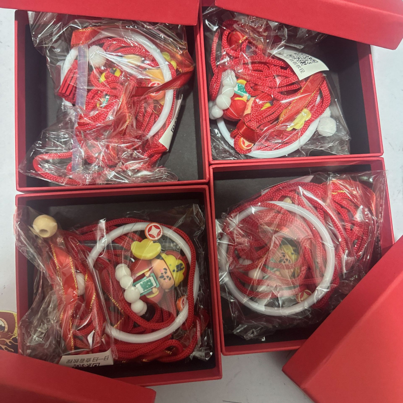 DIY Κρεμαστό διακόσμησης αυτοκινήτου με Θεό της Ευημερίας – σετ με βούρτσα και καμπάνα για εσωτερική διακόσμηση