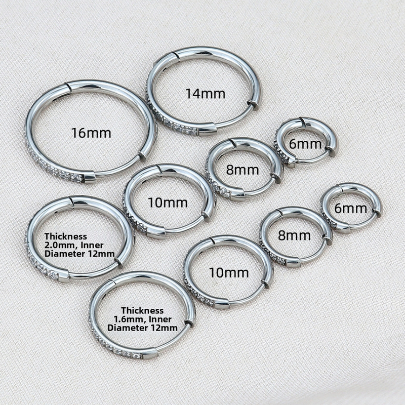 Nerūsējošā tērauda minimalistiski riņķveida auskari ar mikro iedobām cirkonijam, universāls