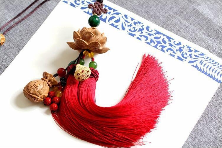 Fából készült autómedál lótusz és Buddha gyöngyökkel – minimalist stílus, belső tér dekoráció, testre szabható