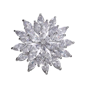 Cirkon köves brooch – hópehely motívum, kínai stílus, virág forma, elektroplakálás