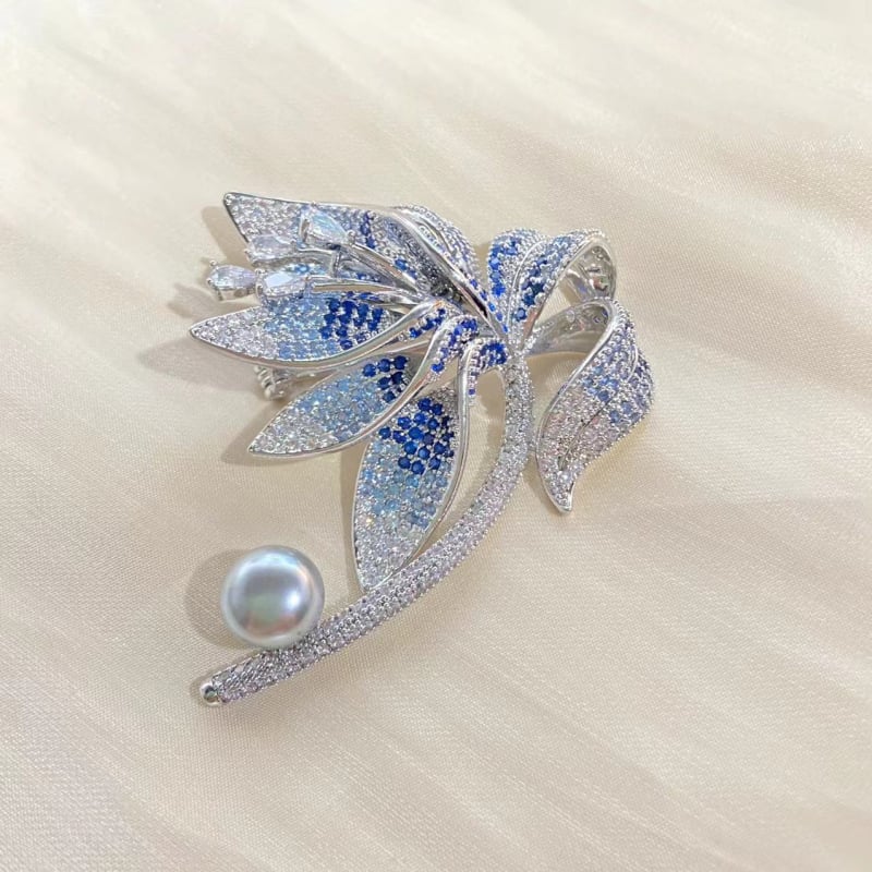 Wanlina Réz Gyöngy Virág Brooch – Virág Formájú, Elektroplatált, Dekoratív, Könnyed Lux Stílus