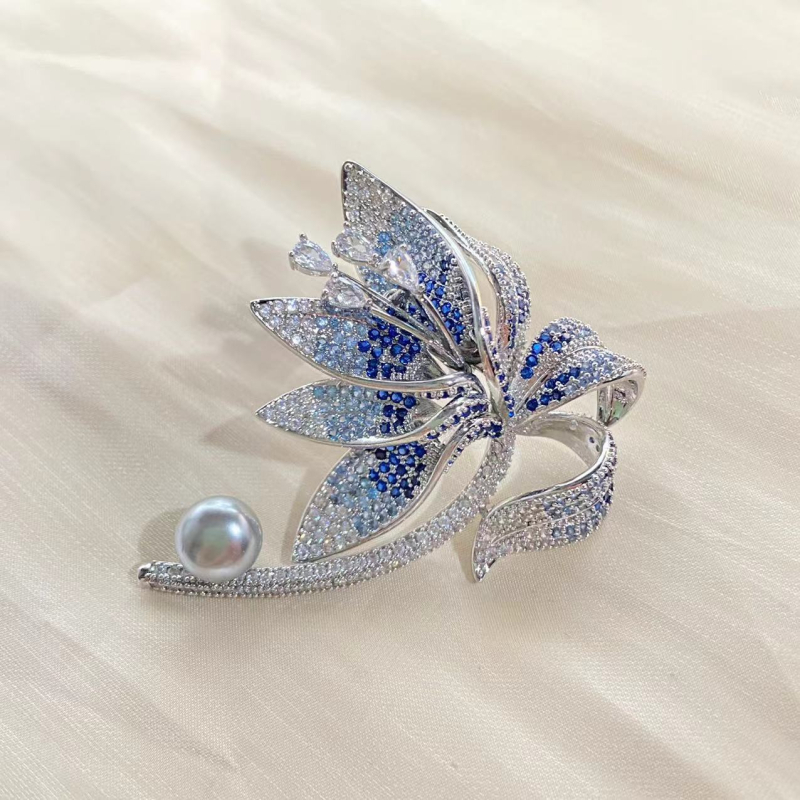 Wanlina Réz Gyöngy Virág Brooch – Virág Formájú, Elektroplatált, Dekoratív, Könnyed Lux Stílus