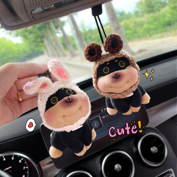 Rajzfilmszerű plüss autófüggő a visszapillantóhoz – belső autódekoráció