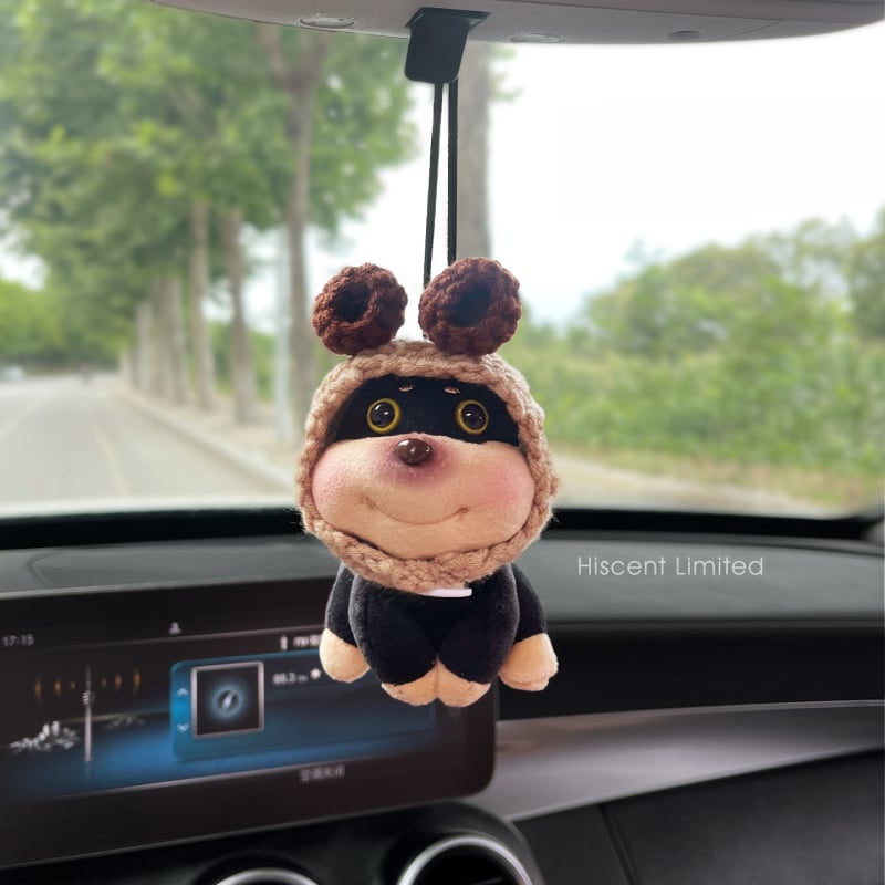 Rajzfilmszerű plüss autófüggő a visszapillantóhoz – belső autódekoráció