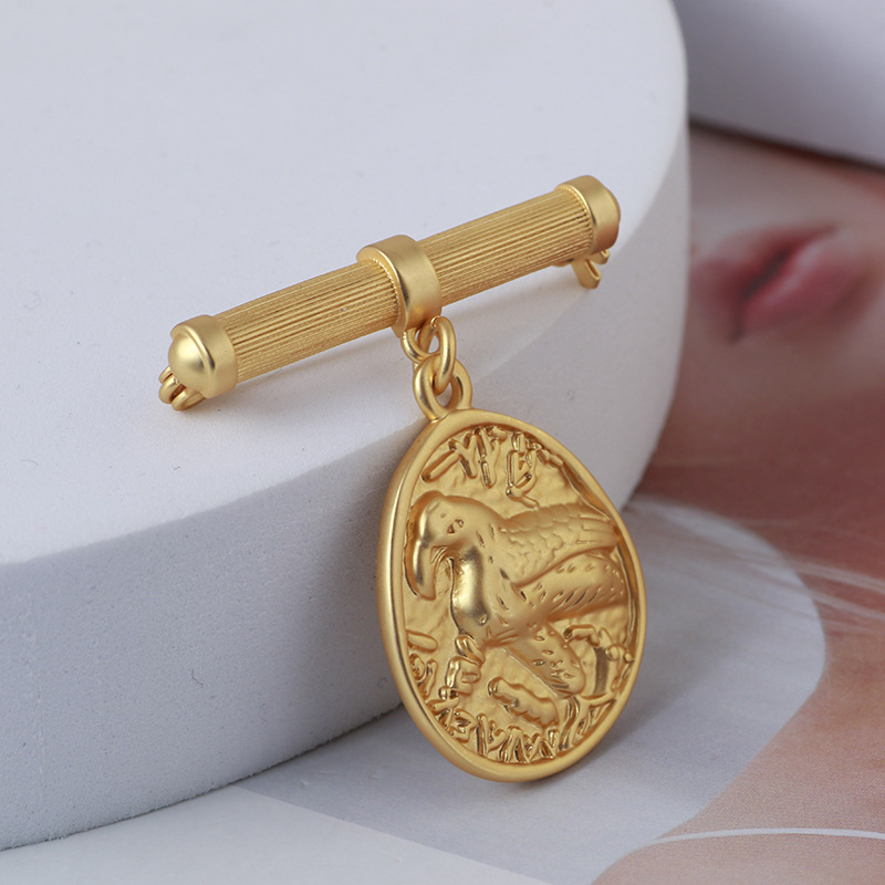 Broșă din cupru cu placare, relief de vultur, stil feminin, Beautiful home, CELE-EEX-T02722