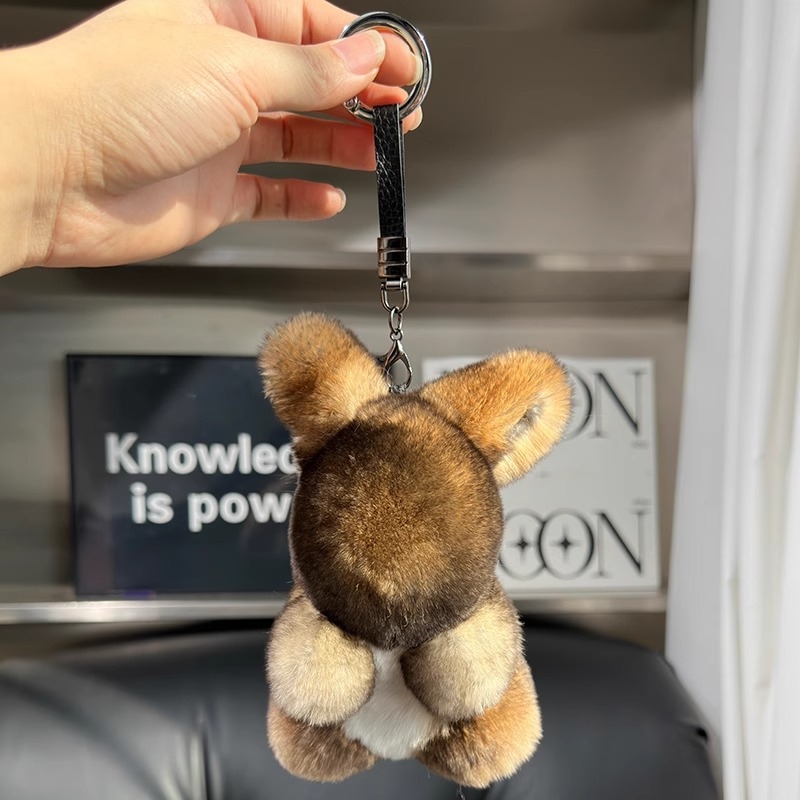 Rex nyúl szőrme táskadísz – plüss játék, autó belső dekoráció, karikatúra stílus, friss és édes, eredet: Hebei, 2025 tavasz
